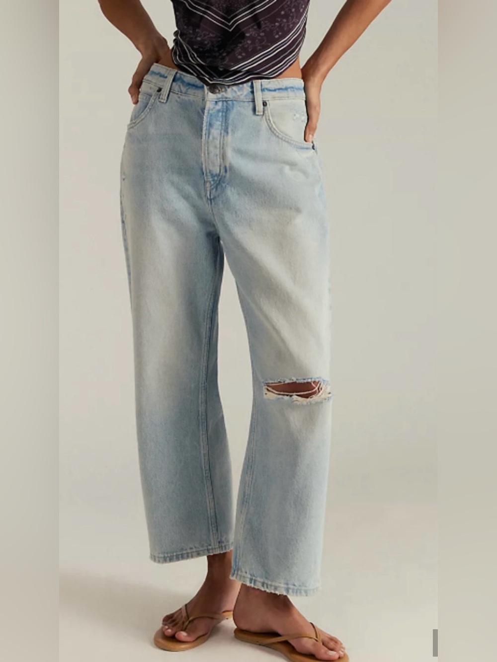NEW FREE PEOPLE WE THE FREE DEEP TRANCE DROPPED BARREL BOYFRIEND JEANS SZ 28